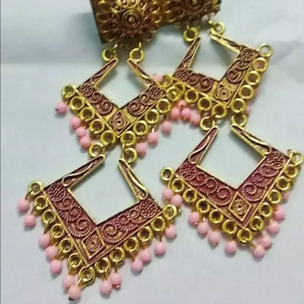 Dangle earrings - Picture 2 of 2